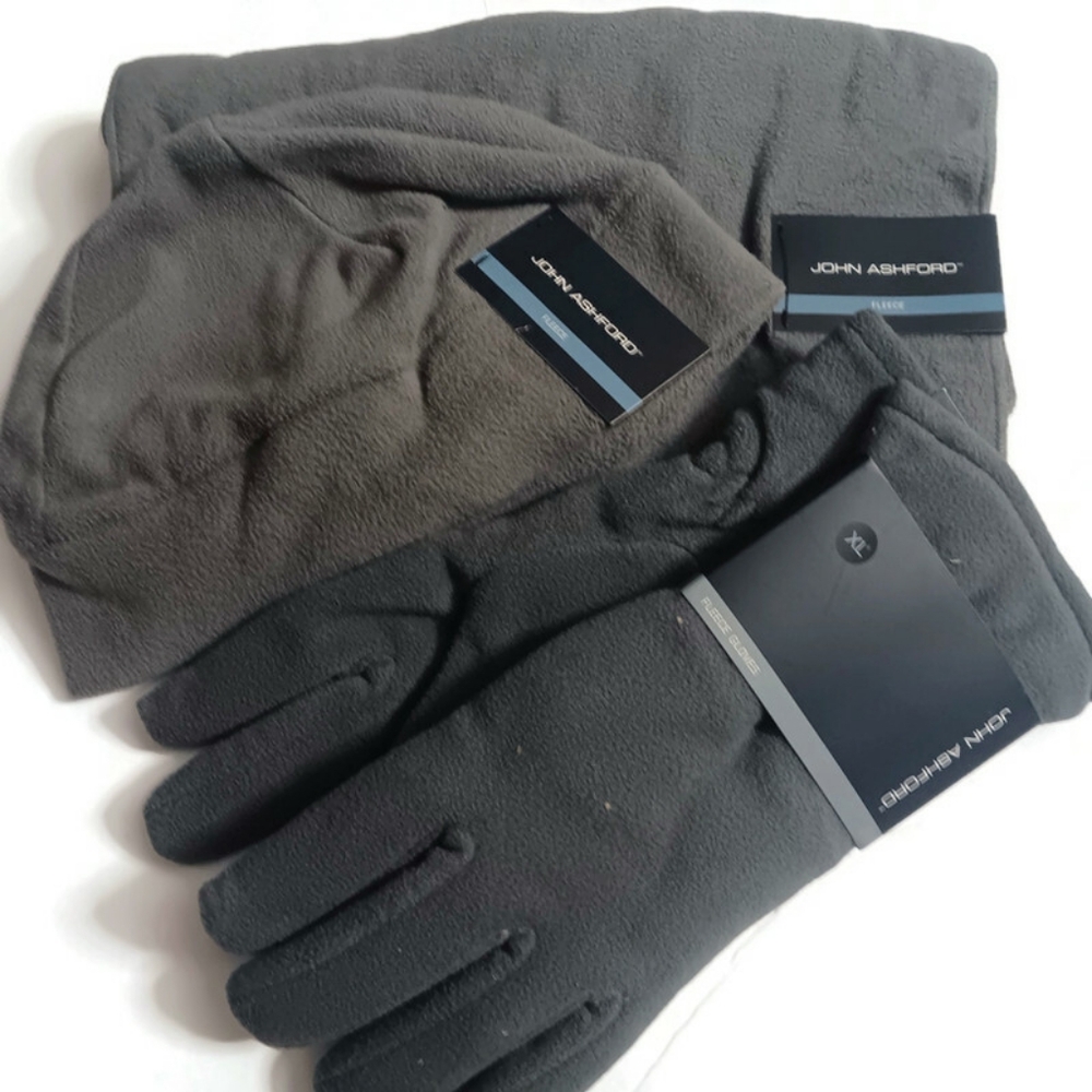 MEN'S ASHFORD 3 PIECE SCARF SET: SCARF, GLOVES & CAP, GRAY